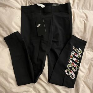 Nike leggings